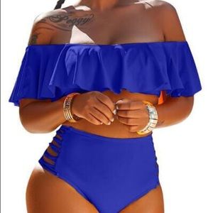 Women’s swim suit